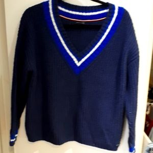 Tommy Hilfiger sweater